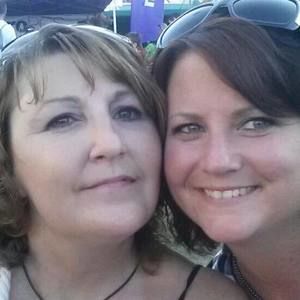 Meet your Posher, Tina